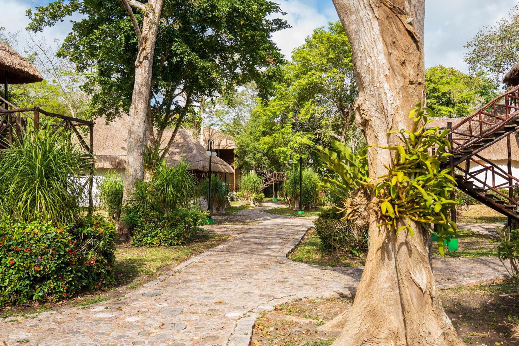 Hotel Villas Chicanna エクステリア 写真